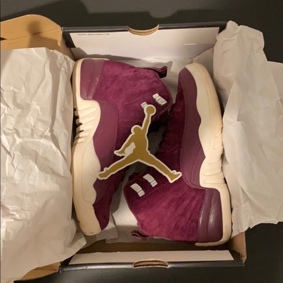 🔥Jordan retro 12 “Bordeaux” size 5Y - Picture 7 of 9